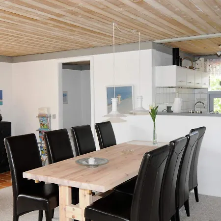 6 Person Holiday Home In Allingabro Hébergement de vacances Allingåbro